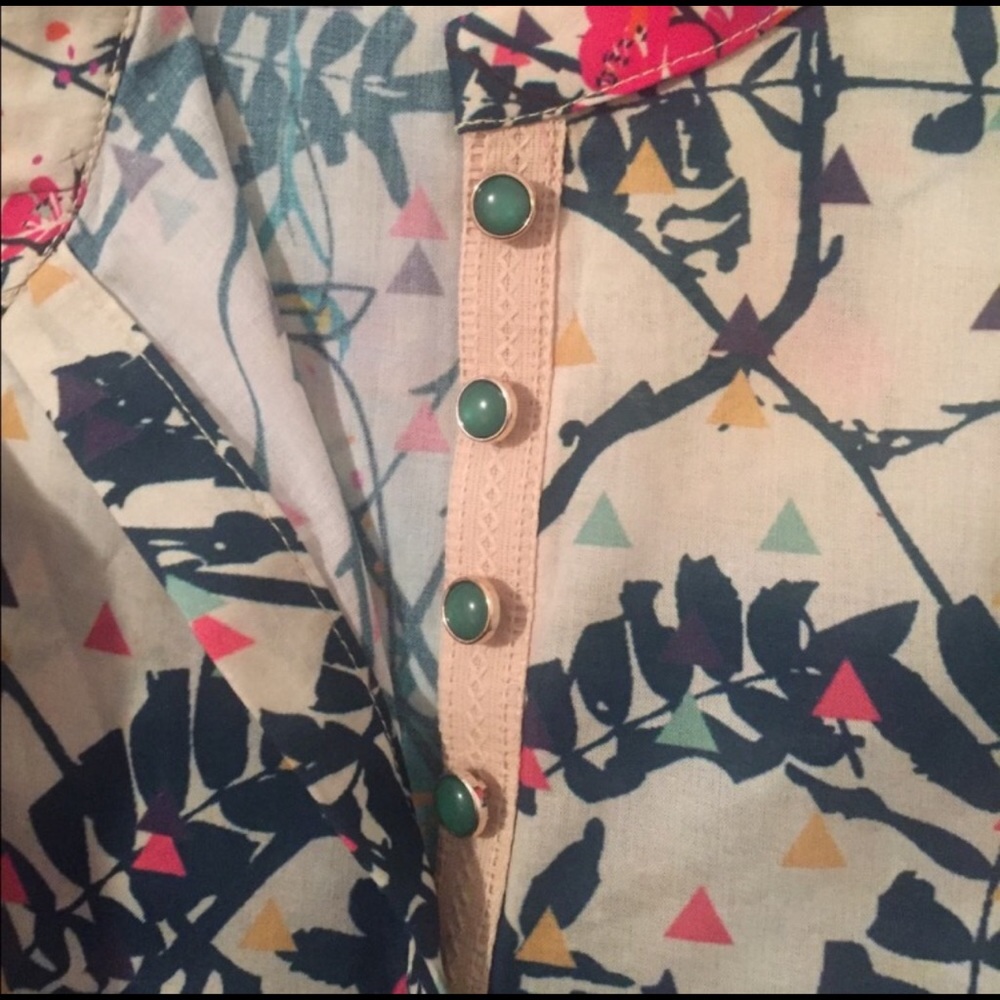 Daaman | Top | Digital Cambric Kurta - Picture 5 of 8